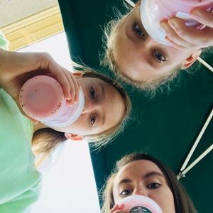 Meet your Posher, Molly